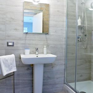 Habitación con Cama King